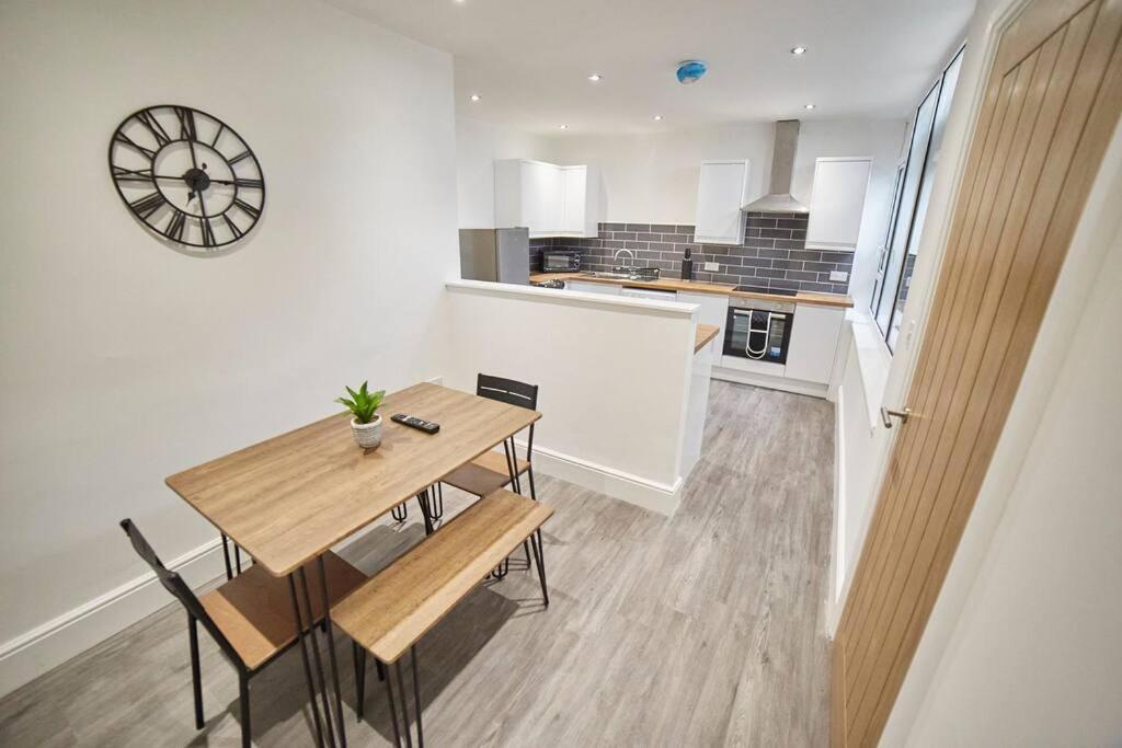 High Spec Spacious 2Bd Apt, Parking, Nr Newcastle Гейтсхед Экстерьер фото