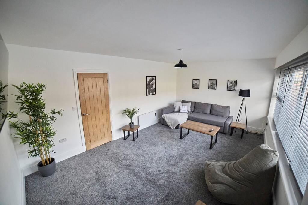 High Spec Spacious 2Bd Apt, Parking, Nr Newcastle Гейтсхед Экстерьер фото
